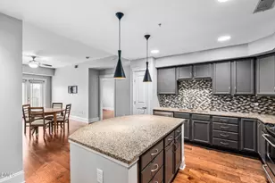 222 Glenwood, Raleigh, NC 27603 - Photo 4