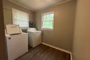 3917 Greenleaf St, Raleigh, NC 27606 - Photo 2