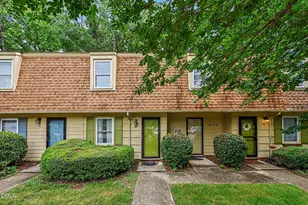 4704 Blue Bird Ct, Raleigh, NC 27606 - Photo 2