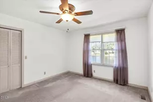 200 Edgewater Dr, Broadway, NC 27505 - Photo 28