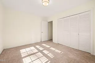 1920 White Plains Rd, Chapel Hill, NC 27517 - Photo 18