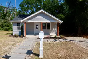 331 Cross Creek St, Fayetteville, NC 28301 - Photo 1