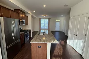 516 Skymont Dr, Holly Springs, NC 27540 - Photo 2