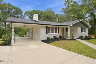 601 Bethesda Ave, Aberdeen, NC 28315 - Photo 2