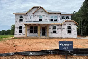 195 Isabelle Vly Dr, Zebulon, NC 27597 - Photo 2