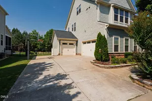 124 Restonwood Dr, Apex, NC 27539 - Photo 12