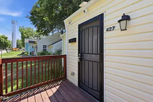 427 N Clark St, Henderson, NC 27536 - Photo 4