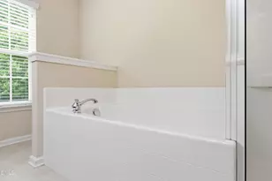 1005 Ileagnes Rd, Raleigh, NC 27603 - Photo 34