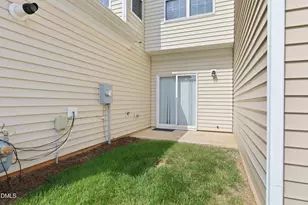 1005 Ileagnes Rd, Raleigh, NC 27603 - Photo 36
