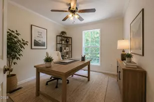 1806 Medfield Rd, Raleigh, NC 27607 - Photo 24