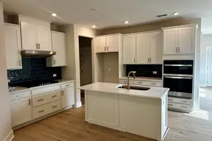 2918 Walden Rd, Apex, NC 27502 - Photo 2