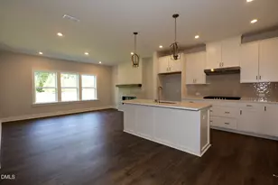 2912 Walden Rd, Apex, NC 27502 - Photo 4