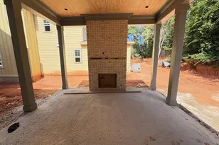 914 Marilyn Dr, Raleigh, NC 27607 - Photo 14