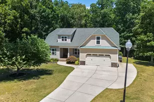 107 Smithsanders Ct, Smithfield, NC 27577 - Photo 2