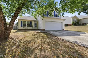 1524 Clover Ridge Ct, Raleigh, NC 27610 - Photo 4