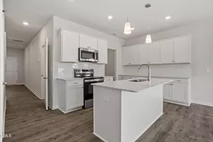 121 Elyse Overlook Lp, Sanford, NC 27332 - Photo 6