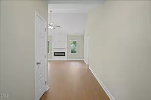 306 Creeks Edge Dr, Pikeville, NC 27863 - Photo 8