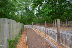 67 S Farnleigh Dr, Chapel Hill, NC 27517 - Photo 34