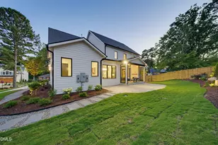 413 Pinecroft Dr, Raleigh, NC 27609 - Photo 60