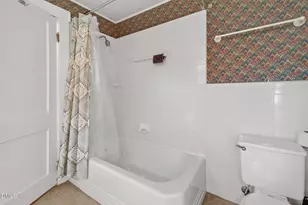 934 S Chestnut St, Henderson, NC 27536 - Photo 18