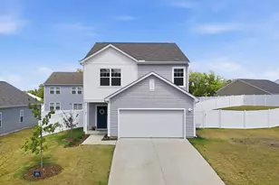 720 Shepard Rock Dr, Zebulon, NC 27597 - Photo 2