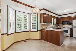 7312 Deer Track Dr, Raleigh, NC 27613 - Photo 8