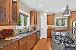 309 Weston Ln, Chapel Hill, NC 27516 - Photo 18