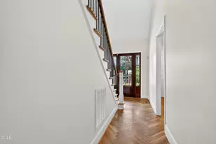 911 Canterbury Rd, Raleigh, NC 27607 - Photo 12