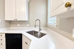 11001 Louson Pl, Raleigh, NC 27614 - Photo 6