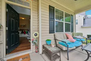66 Sunflower Way, Clayton, NC 27527 - Photo 2