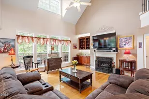 105 Aviary Ct, Clayton, NC 27520 - Photo 10