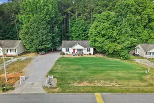 618 Lockwood Dr, Clayton, NC 27527 - Photo 18