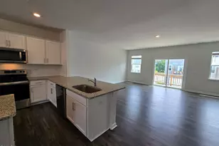 803 Washington St, Fuquay Varina, NC 27526 - Photo 12