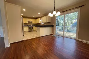 200 Glen Bonnie Ln, Cary, NC 27511 - Photo 10