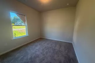 305 Allegheny Dr, Sanford, NC 27330 - Photo 18