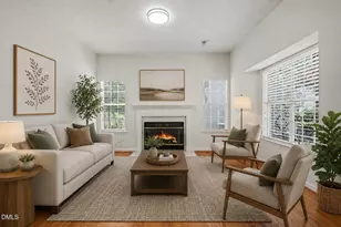 107 Bay Colony Ct, Chapel Hill, NC 27517 - Photo 2