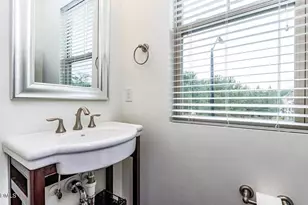 3917 Brokenshire St, Cary, NC 27519 - Photo 10