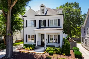 2615 Davis St, Raleigh, NC 27608 - Photo 2