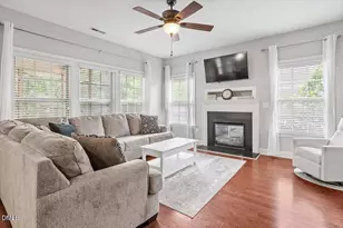 124 Sweet Violet Dr, Holly Springs, NC 27540 - Photo 6
