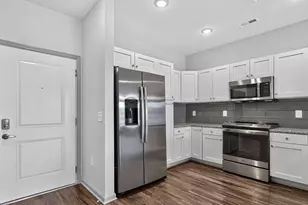 2325 Gathering Sq Ct, Fuquay Varina, NC 27526 - Photo 10