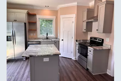 402 Poplar Street, Graham, NC 27253 - Photo 10