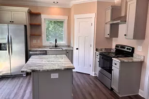 402 Poplar St, Graham, NC 27253 - Photo 10