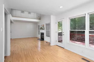 211 Oxford Hills Dr, Chapel Hill, NC 27514 - Photo 10
