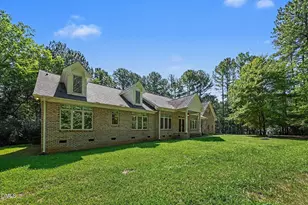 1021 Reaves Dr, Chapel Hill, NC 27516 - Photo 40