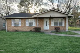 2414 Lincoln St, Durham, NC 27707 - Photo 2