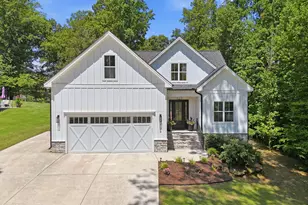 103 Blue Finch Ct, Youngsville, NC 27596 - Photo 2