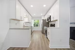 5703 Willowbrook Dr, Raleigh, NC 27609 - Photo 10