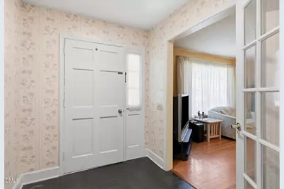 409 Oakridge Road, Cary, NC 27511 - Photo 4