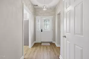 8305 Amber Leaf Ct, Raleigh, NC 27612 - Photo 6