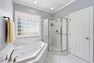3020 Stone Gap Ct, Raleigh, NC 27612 - Photo 16